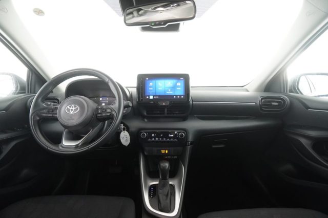TOYOTA Yaris usata 4