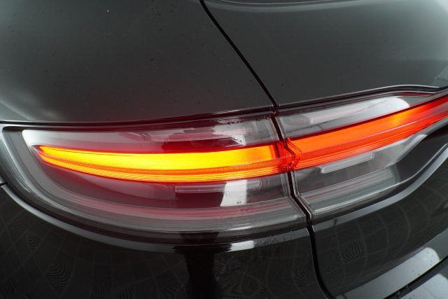 PORSCHE Macan usata 16