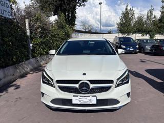 MERCEDES-BENZ CLA 200 usata, con Airbag