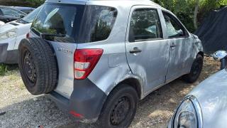 DAIHATSU Terios usata, con Autoradio
