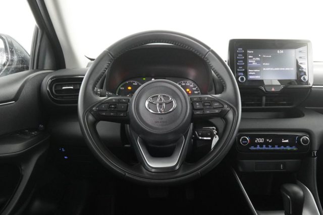 TOYOTA Yaris usata 10
