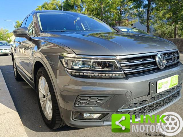 VOLKSWAGEN Tiguan usata, con Park Distance Control
