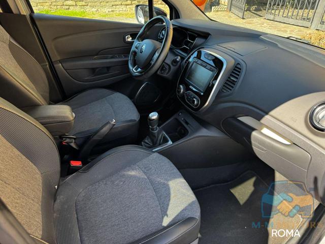 RENAULT Captur usata, con Controllo automatico clima