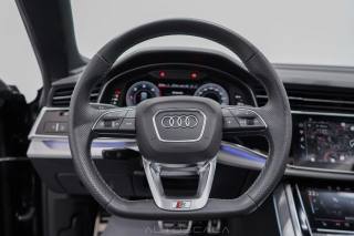 AUDI Q8 usata, con Volante in pelle