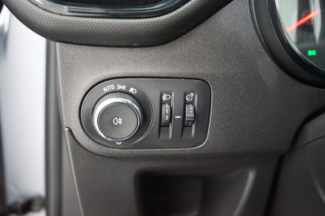 OPEL Crossland X usata 54