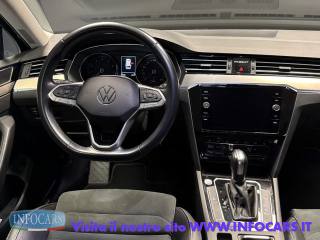 VOLKSWAGEN Passat Variant usata, con Climatizzatore