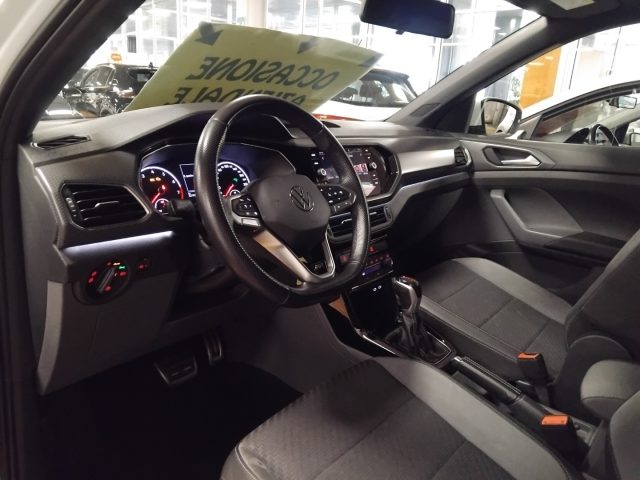 VOLKSWAGEN T-Cross usata, con Autoradio digitale