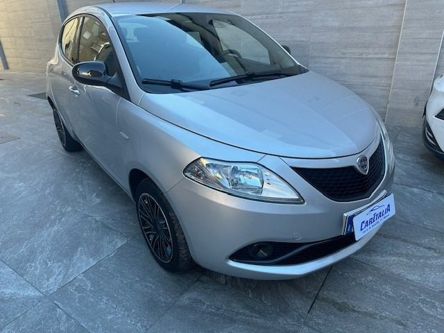 LANCIA Ypsilon usata, con Airbag Passeggero