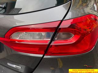 FORD Fiesta usata, con Specchietti laterali elettrici
