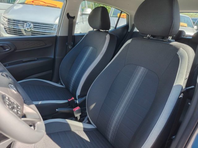 HYUNDAI i10 usata, con Volante in pelle