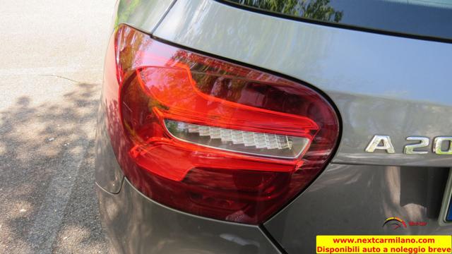 MERCEDES-BENZ A 200 usata, con Volante multifunzione