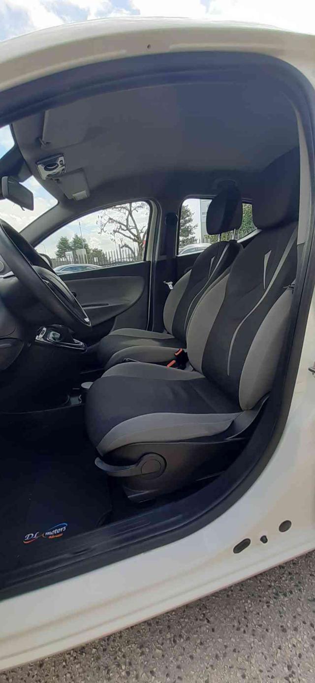 LANCIA Ypsilon usata 16