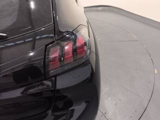 PEUGEOT 208 usata, con USB
