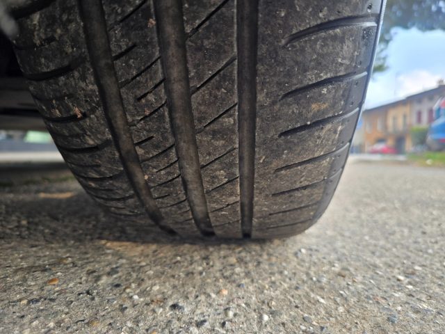 VOLKSWAGEN Golf usata 148