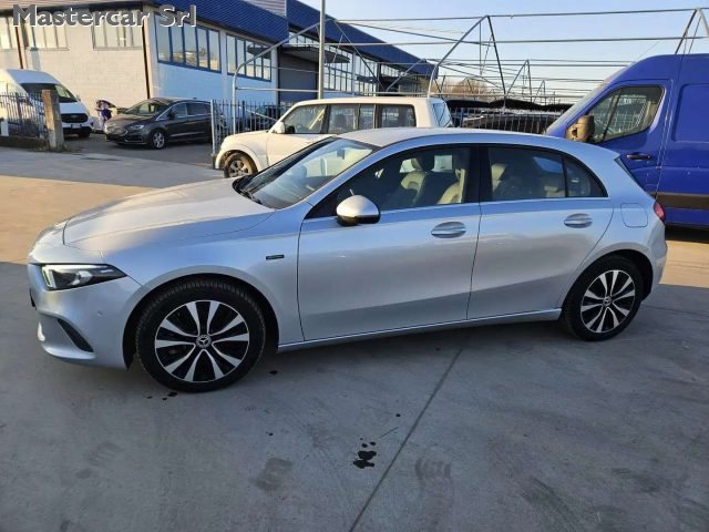 MERCEDES-BENZ A 250 usata, con Chiusura centralizzata