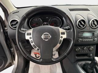 NISSAN Qashqai usata, con Boardcomputer