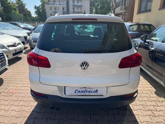 VOLKSWAGEN Tiguan usata, con Airbag laterali