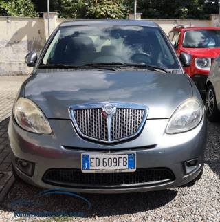 LANCIA Ypsilon usata, con Airbag