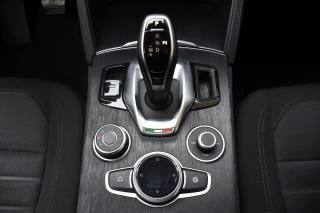ALFA ROMEO Stelvio usata, con Servosterzo