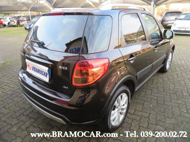 SUZUKI SX4 usata, con Autoradio