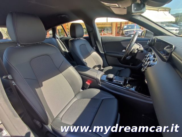 MERCEDES-BENZ CLA 200 usata, con Cruise Control