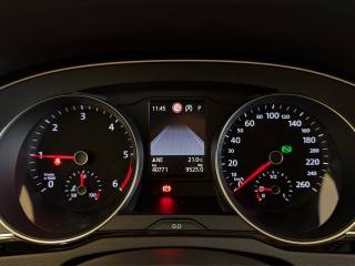 VOLKSWAGEN Passat usata 13