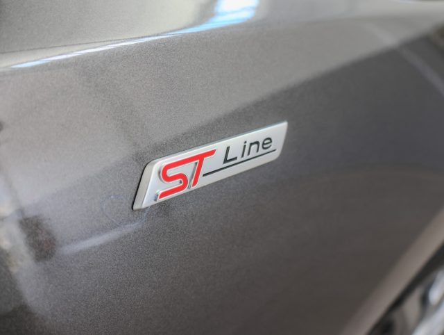 FORD Focus usata, con USB