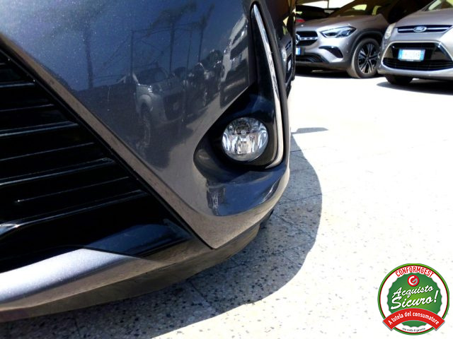 TOYOTA Yaris usata, con Bluetooth