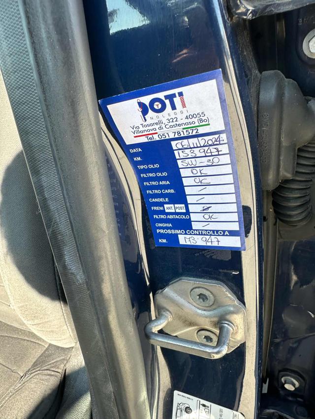 FORD Fiesta usata, con Specchietti laterali elettrici