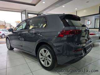 VOLKSWAGEN Golf usata, con Autoradio