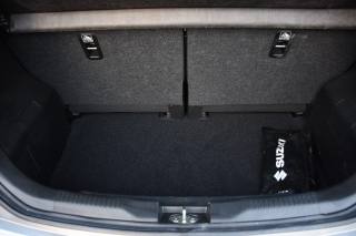 SUZUKI Ignis usata, con Fendinebbia