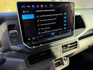 VOLKSWAGEN Crafter usata, con Controllo automatico clima