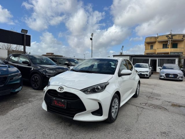 TOYOTA Yaris usata, con Airbag laterali