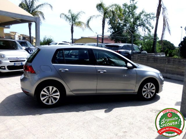 VOLKSWAGEN Golf usata, con Climatizzatore