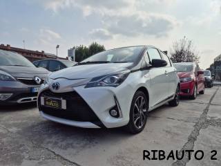 TOYOTA Yaris usata, con Airbag