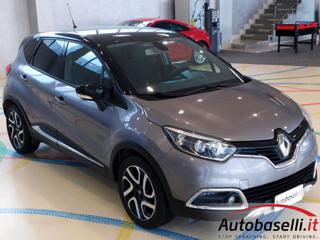 RENAULT Captur usata, con Volante multifunzione