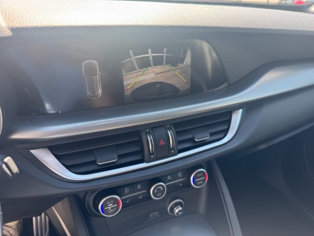 ALFA ROMEO Stelvio usata, con Fari Xenon