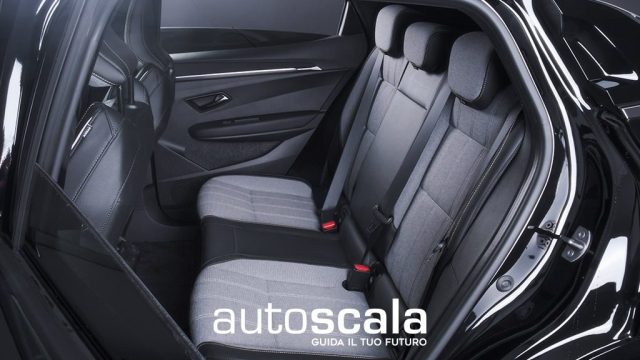 RENAULT Megane usata, con Servosterzo