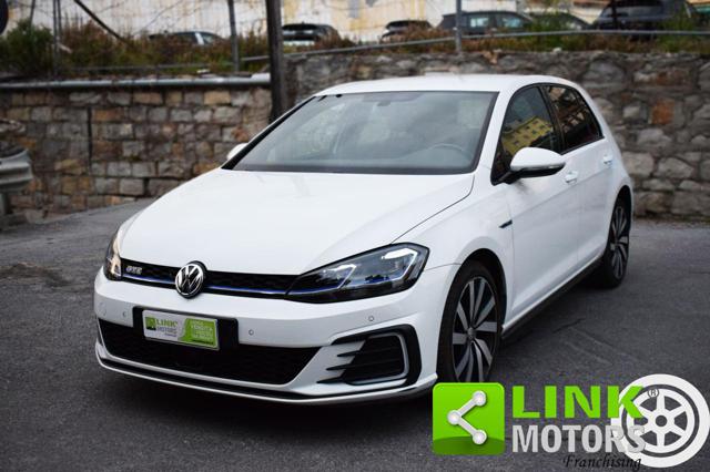 VOLKSWAGEN Golf usata, con ABS