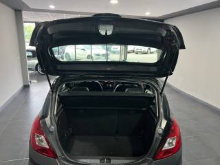 OPEL Corsa usata, con Fendinebbia