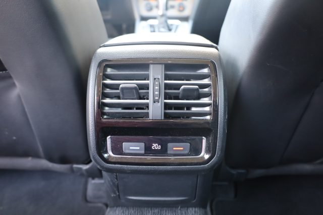 VOLKSWAGEN Passat Alltrack usata 99