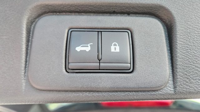 NISSAN X-Trail usata, con Volante in pelle