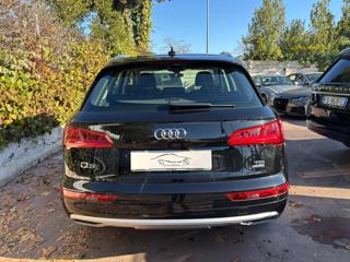 AUDI Q5 usata, con Alzacristalli elettrici