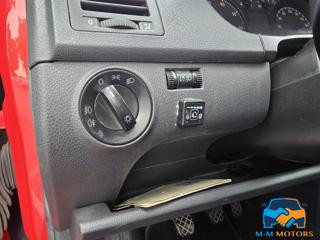 VOLKSWAGEN Polo usata, con Specchietti laterali elettrici