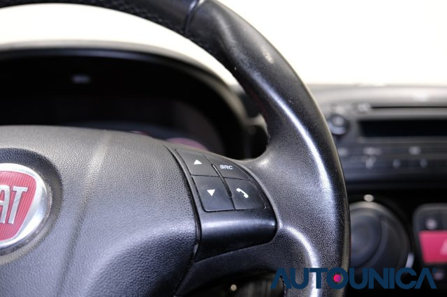 FIAT Qubo usata, con USB
