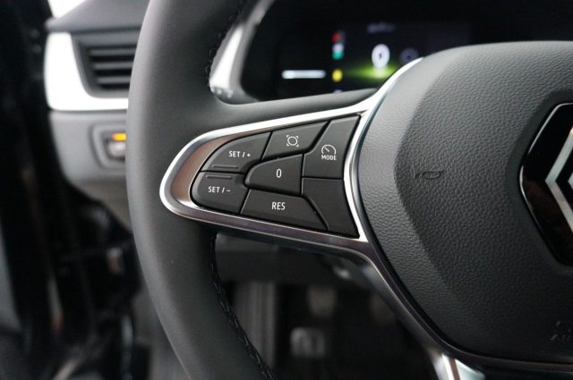RENAULT Captur usata, con Controllo elettronico della corsia