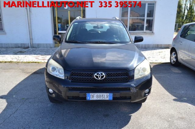 TOYOTA RAV 4 usata, con Airbag