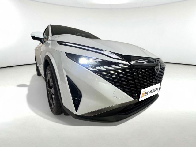 NISSAN Qashqai usata, con Fari LED
