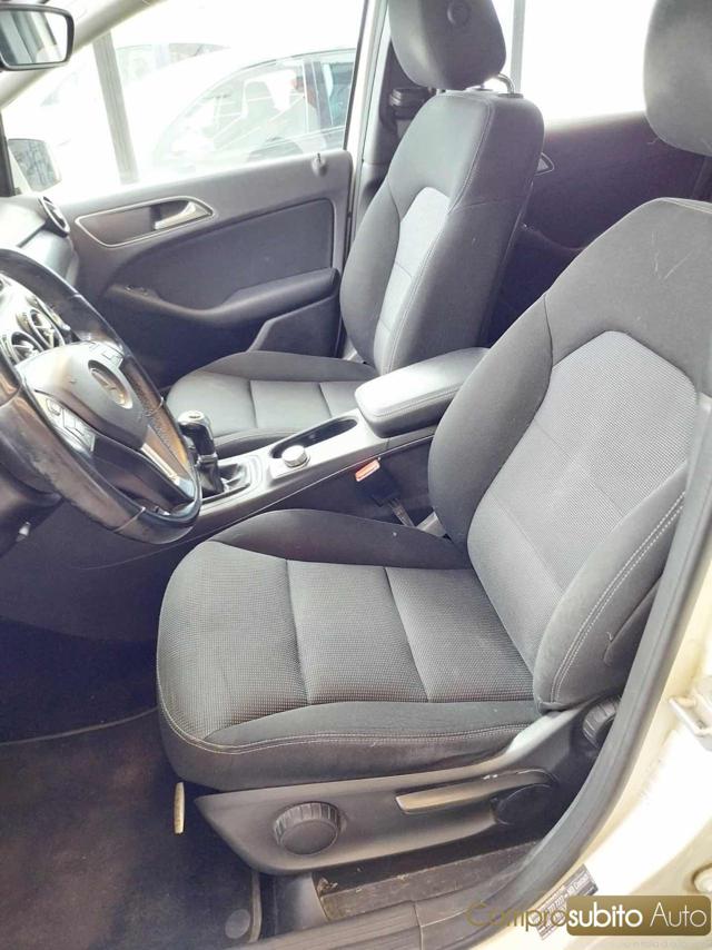 MERCEDES-BENZ B 180 usata, con Servosterzo