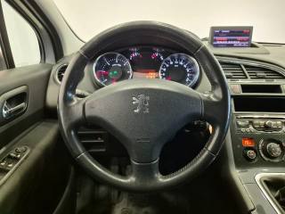 PEUGEOT 5008 usata, con Climatizzatore